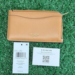 Coach Honey Brown Leather Zip Card Case